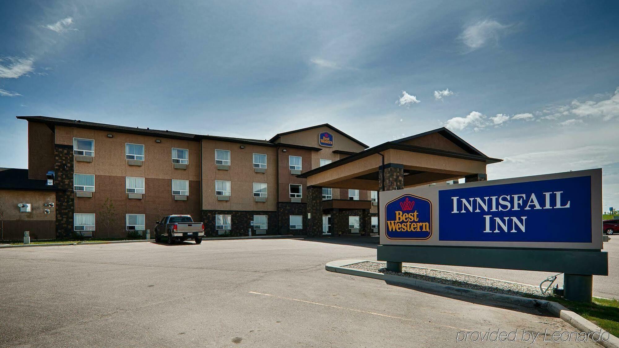 Days Inn By Wyndham Innisfail Exterior photo